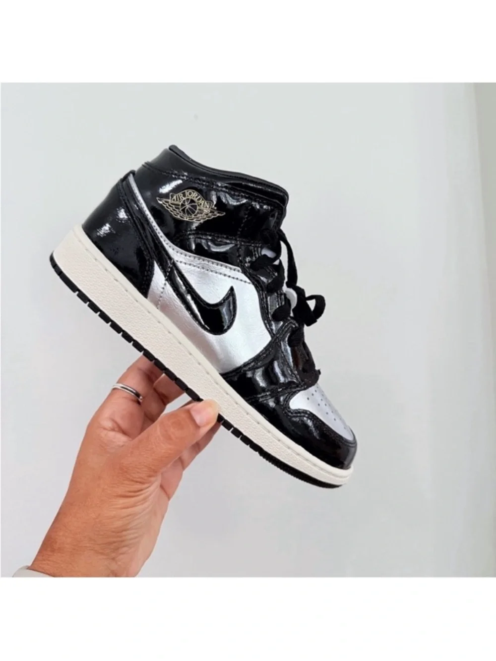 Nike Air Jordan 1 Mid SE Patent Leather Sneaker Black & Metallic Silver 5.5Y/ 7W